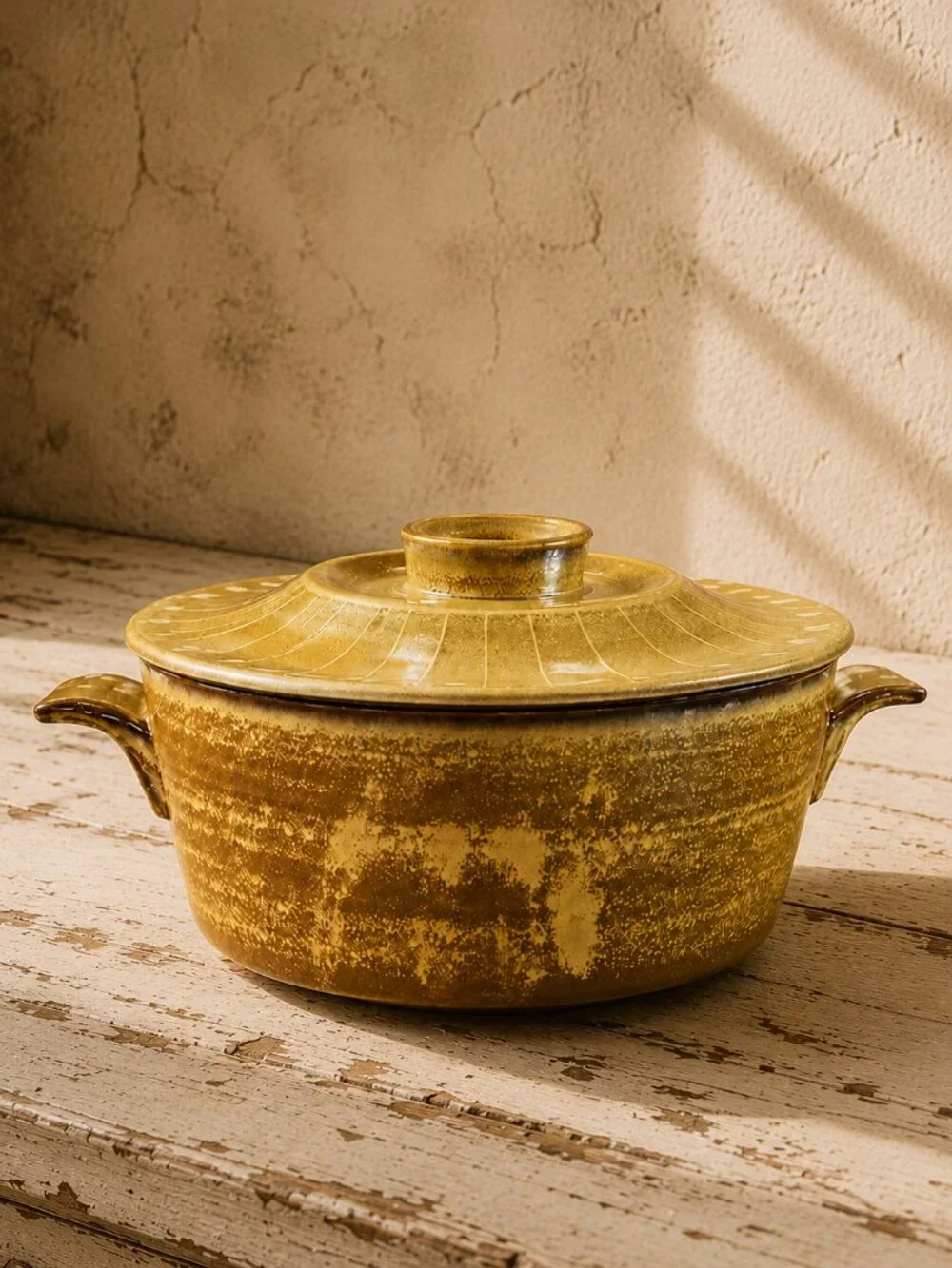 Vintage Hand Crafted Stoneware Casserole Dish Kasuga Showa Japan Oven Proof